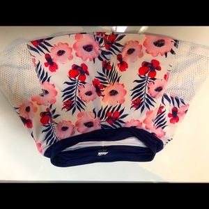 Active wear skirt with shorts underneath worn once